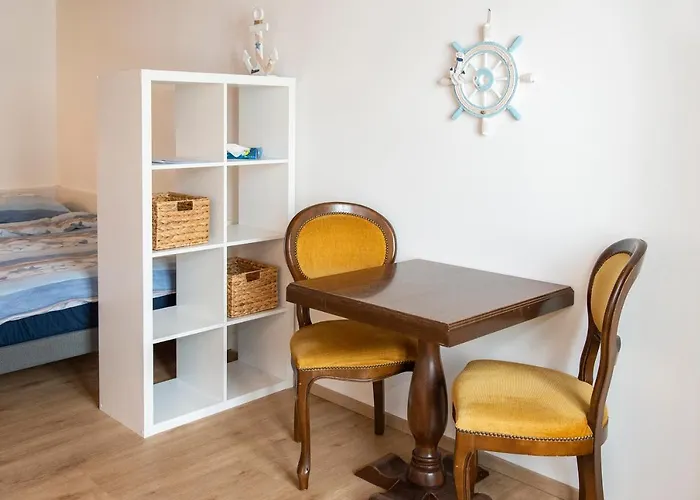 Apartment Neptun 2 *